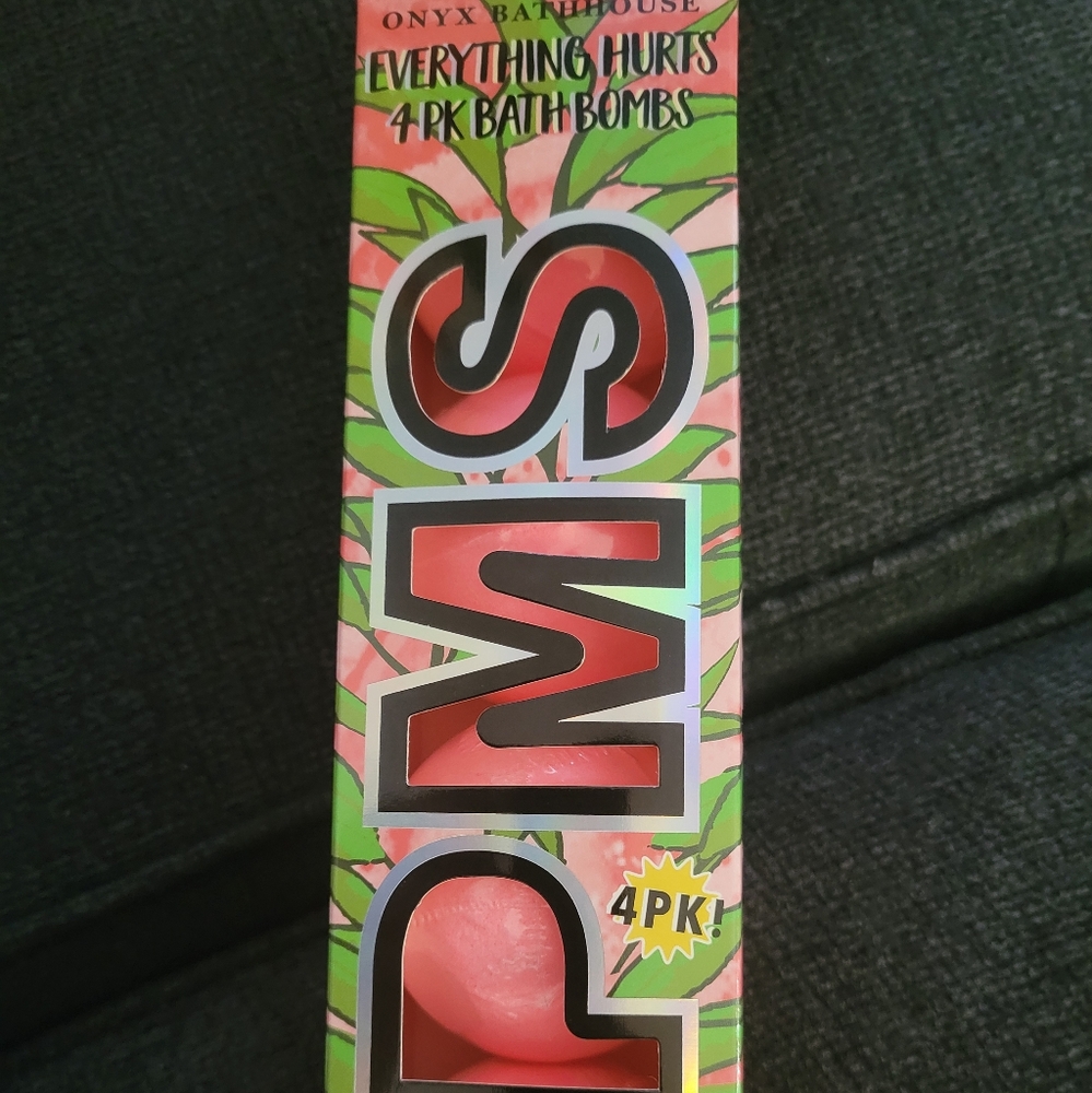 Onyx Bathhouse Pink Bath Bombs 4-Pack